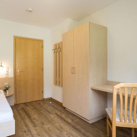 Garni Schorneck Brunico Exterior foto