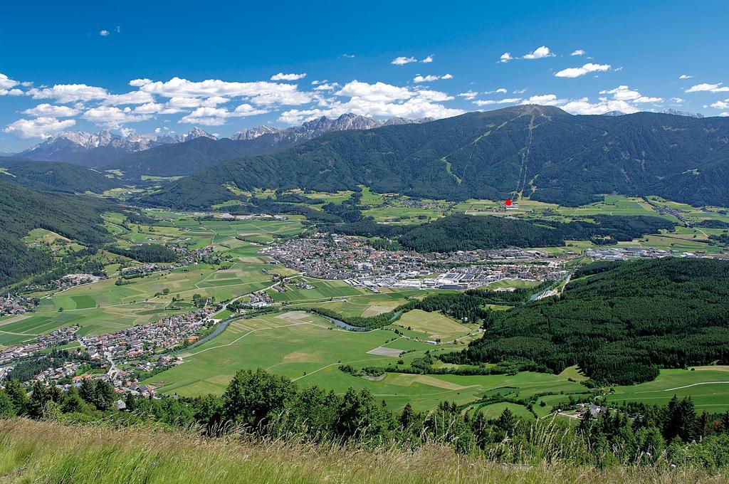 Garni Schorneck Brunico Exterior foto